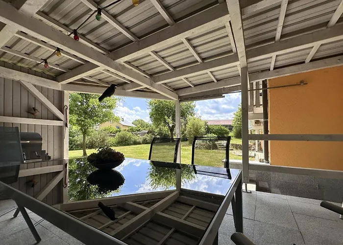 Zur Gradlhoehe 度假居 *